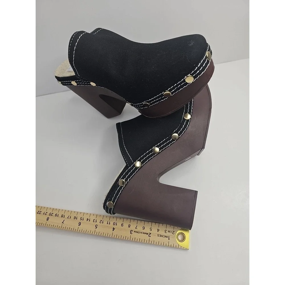 Crown & Ivy Women's Platform Sherpa Lined Clogs‎ black Size 8